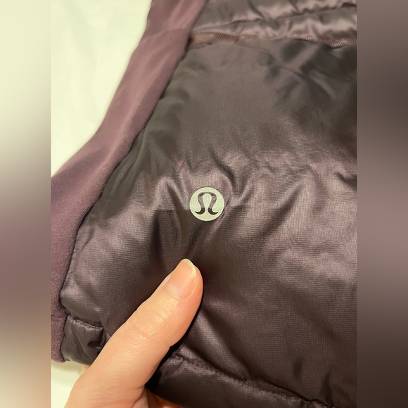 Lululemon Down For A Run Vest - Picture 12 of 12